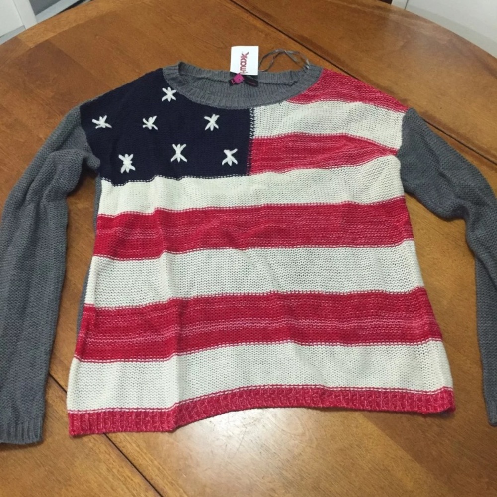 Brand new sweater